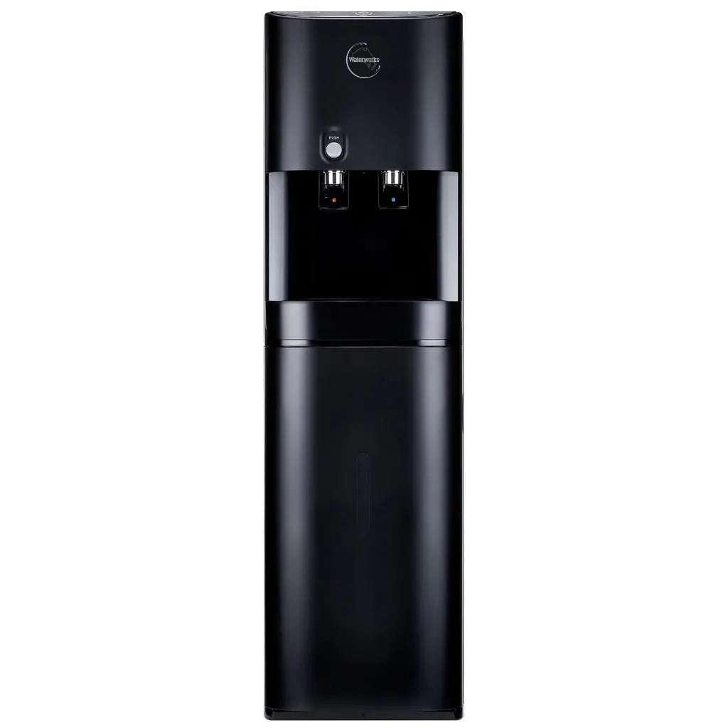 Waterworks d25 black cold hot mains filtered water front